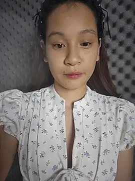 Snapshot of -Hicici- chatting on 8, 8, 2026 -Hicici- online show from 8, 8, 2026