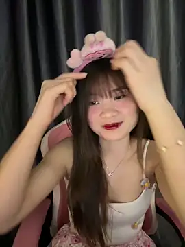 Snapshot of Cum-withyou chatting on 3, 5, 2026 Cum-withyou online show from 3, 5, 2026