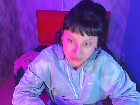 Snapshot of brunne_eva chatting on 28, 4, 2026 brunne eva online show from 28, 4, 2026
