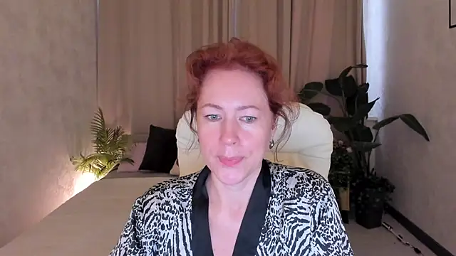 Snapshot of LeticiaRomano chatting on 30, 5, 2026 LeticiaRomano online show from 30, 5, 2026