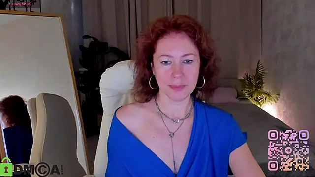 Snapshot of LeticiaRomano chatting on 3, 6, 2026 LeticiaRomano online show from 3, 6, 2026
