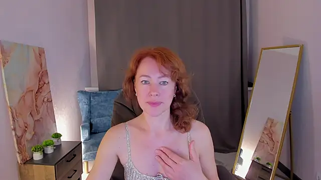 Snapshot of LeticiaRomano chatting on 13, 6, 2026 LeticiaRomano online show from 13, 6, 2026