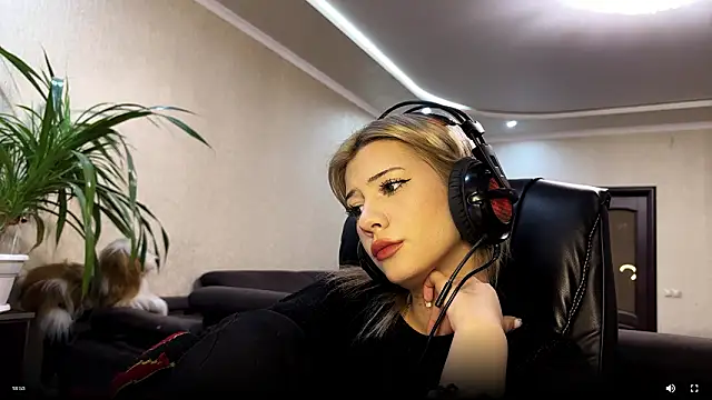 annie1handsome online show from 17, 3, 2026