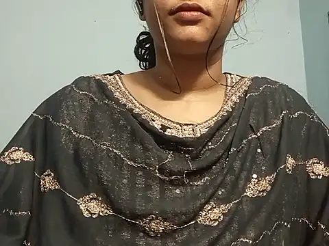 Emma 4433 online show from 17, 4, 2026