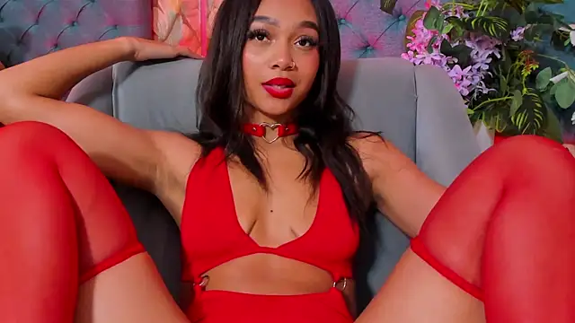 Snapshot of LiahGrey chatting on 27, 6, 2026 LiahGrey online show from 27, 6, 2026