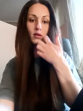 LunaCrystall online show from 16, 4, 2026