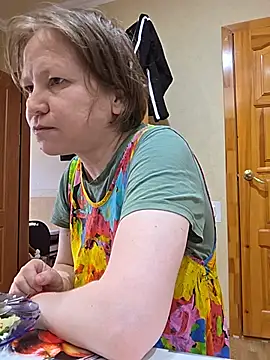 Snapshot of _LOLA-LOLA_ chatting on 23, 6, 2026 LOLA-LOLA online show from 23, 6, 2026