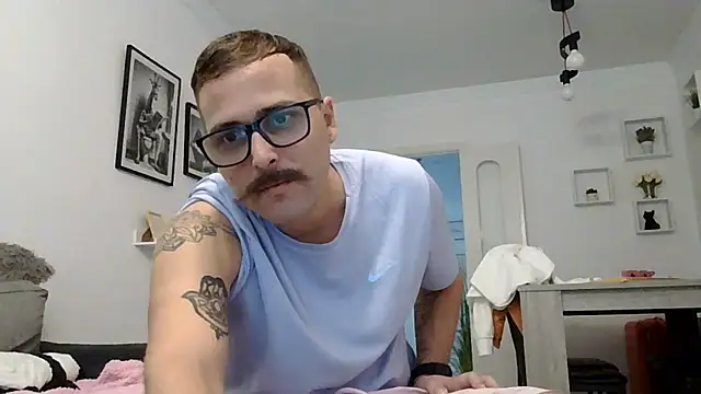 Snapshot of yanick931 chatting on 23, 5, 2026 yanick931 online show from 23, 5, 2026