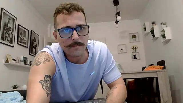 Snapshot of yanick931 chatting on 24, 5, 2026 yanick931 online show from 24, 5, 2026