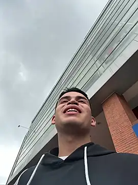 prince tomasxx online show from 4, 4, 2026