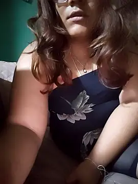 Snapshot of blurosa chatting on 12, 4, 2026 blurosa online show from 12, 4, 2026