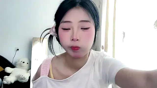 yiyibaby2026 online show from 23, 4, 2026