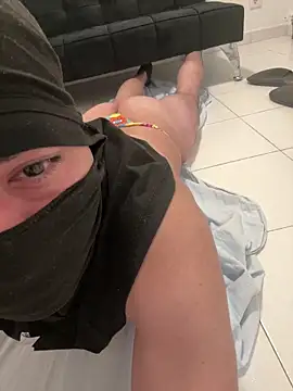 Onlyalexrox1 online show from 14, 3, 2026