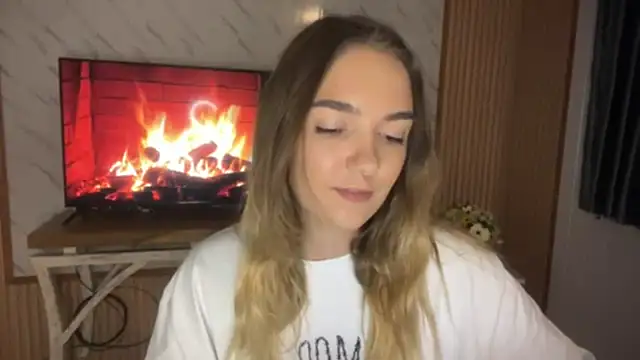 RoxyWet online show from 4, 7, 2026