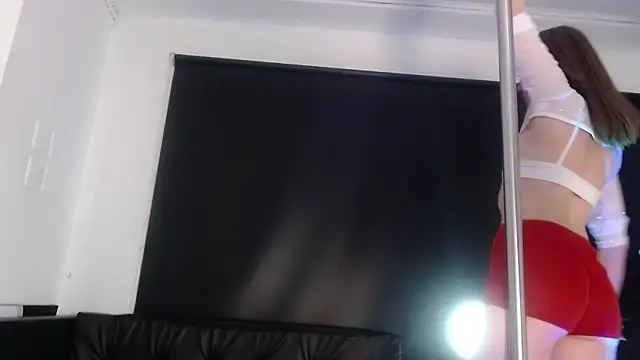 Ebony N Blonde online show from 19, 3, 2026