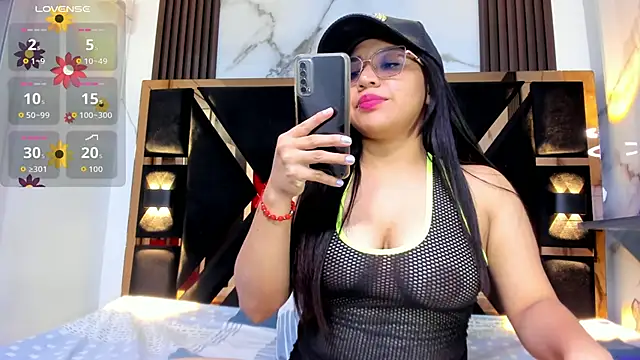 dajacatt online show from 25, 4, 2026