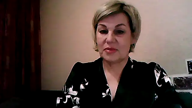 Snapshot of TatkaYang chatting on 7, 6, 2026 TatkaYang online show from 7, 6, 2026