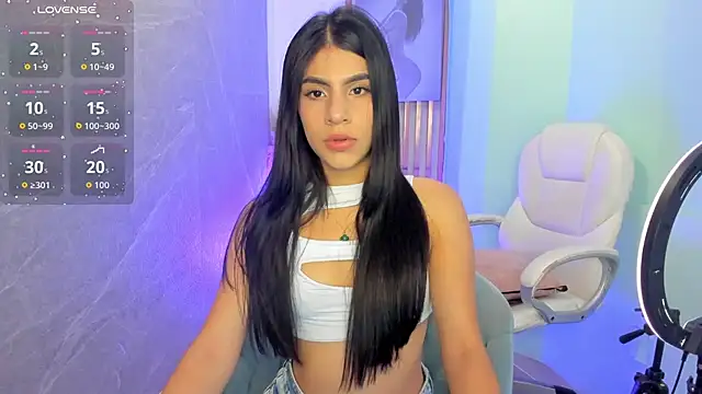 AlanahStewart online show from 25, 3, 2026