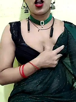 Hot lady234 online show from 3, 7, 2026