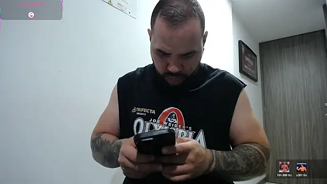 Snapshot of Axel_Dominus chatting on 6, 7, 2026 Axel Dominus online show from 6, 7, 2026