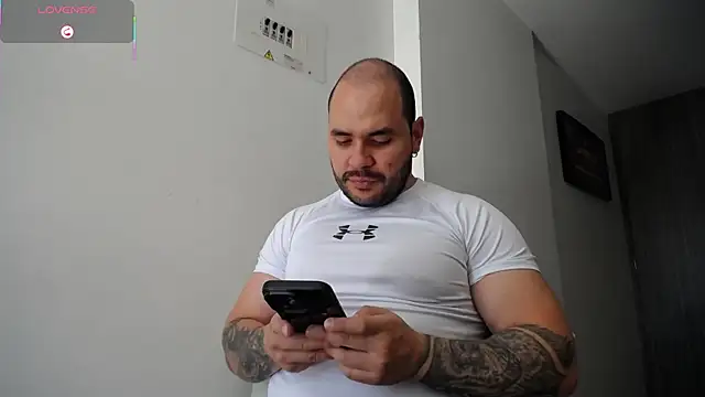 Snapshot of Axel_Dominus chatting on 7, 8, 2026 Axel Dominus online show from 7, 8, 2026