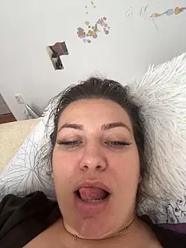 SweetCurvess online show from 10, 5, 2026