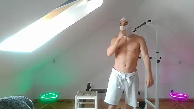 NinjaLaser online show from 30, 6, 2026