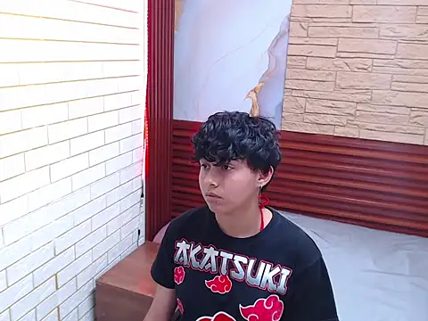 mauren icarus online show from 12, 3, 2026