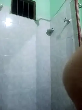 Snapshot of antonelared18 chatting on 8, 4, 2026 antonelared18 online show from 8, 4, 2026