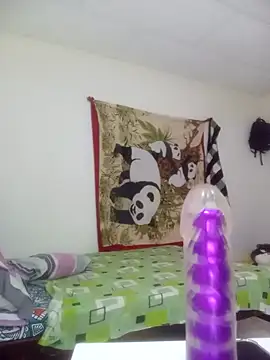 Snapshot of antonelared18 chatting on 10, 4, 2026 antonelared18 online show from 10, 4, 2026