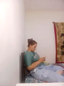 Snapshot of antonelared18 chatting on 11, 4, 2026 antonelared18 online show from 11, 4, 2026