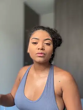 karlymonroe online show from 17, 3, 2026