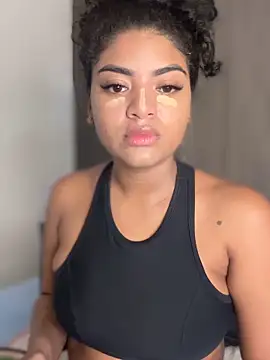 karlymonroe online show from 25, 3, 2026