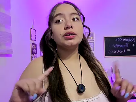 cherry valeria online show from 12, 5, 2026