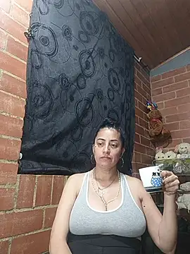 Snapshot of Alexandrina chatting on 1, 5, 2026 Alexandrina online show from 1, 5, 2026