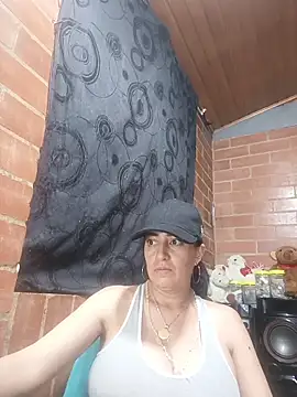 Snapshot of Alexandrina chatting on 20, 5, 2026 Alexandrina online show from 20, 5, 2026