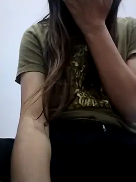 Snapshot of Tasty_Cherry chatting on 15, 4, 2026 Tasty Cherry online show from 15, 4, 2026