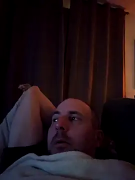 dufatcock online show from 28, 4, 2026