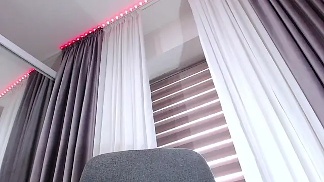 Aryanaian91 online show from 9, 4, 2026