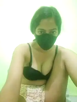 Snapshot of nidhiyadav00 chatting on 23, 4, 2026 nidhiyadav00 online show from 23, 4, 2026