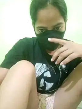 Snapshot of nidhiyadav00 chatting on 2, 5, 2026 nidhiyadav00 online show from 2, 5, 2026