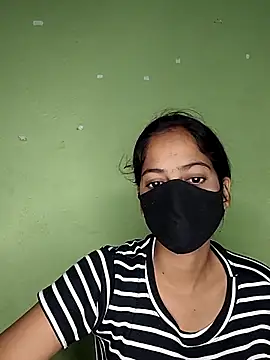 Snapshot of nidhiyadav00 chatting on 8, 5, 2026 nidhiyadav00 online show from 8, 5, 2026