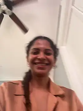 Snapshot of karlatiburcio chatting on 1, 6, 2026 karlatiburcio online show from 1, 6, 2026