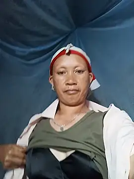 Heli pusy online show from 27, 6, 2026