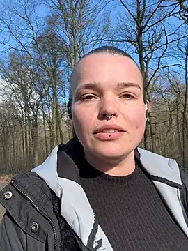 Snapshot of YoungLoreena chatting on 16, 3, 2026 YoungLoreena online show from 16, 3, 2026