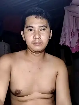 urhotasian online show from 4, 4, 2026