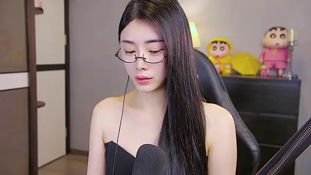 XiaoYuBao- online show from 22, 4, 2026