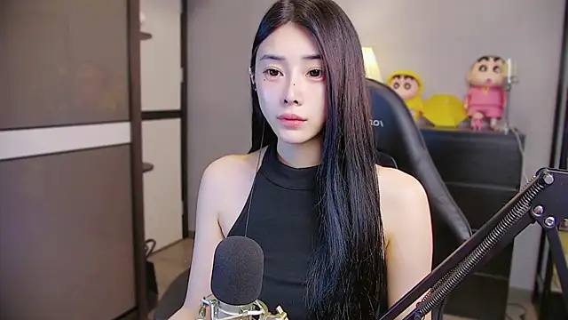 Snapshot of XiaoYuBao- chatting on 6, 6, 2026 XiaoYuBao- online show from 6, 6, 2026