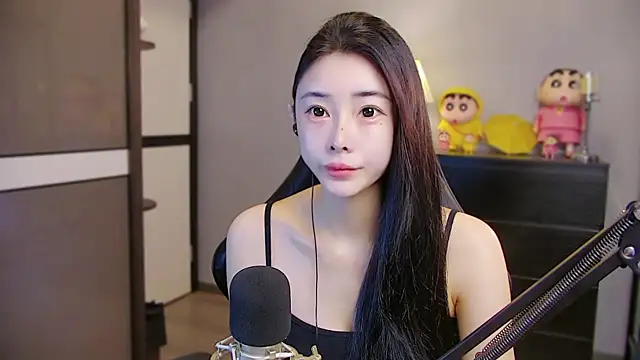 Snapshot of XiaoYuBao- chatting on 20, 6, 2026 XiaoYuBao- online show from 20, 6, 2026