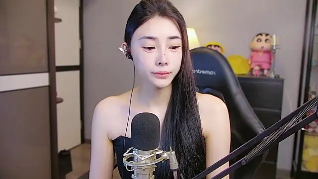 Snapshot of XiaoYuBao- chatting on 30, 6, 2026 XiaoYuBao- online show from 30, 6, 2026